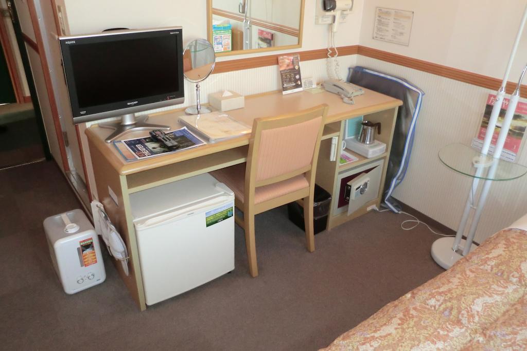 Toyoko Inn Yokohama Minatomirai-Sen Nihon-Odori Ekimae ห้อง รูปภาพ
